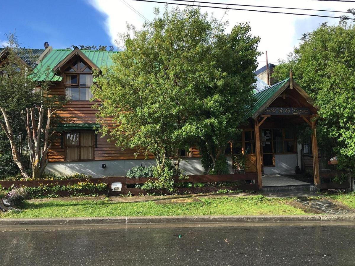 Hostal De La Laguna Hotel Ushuaia Exterior foto