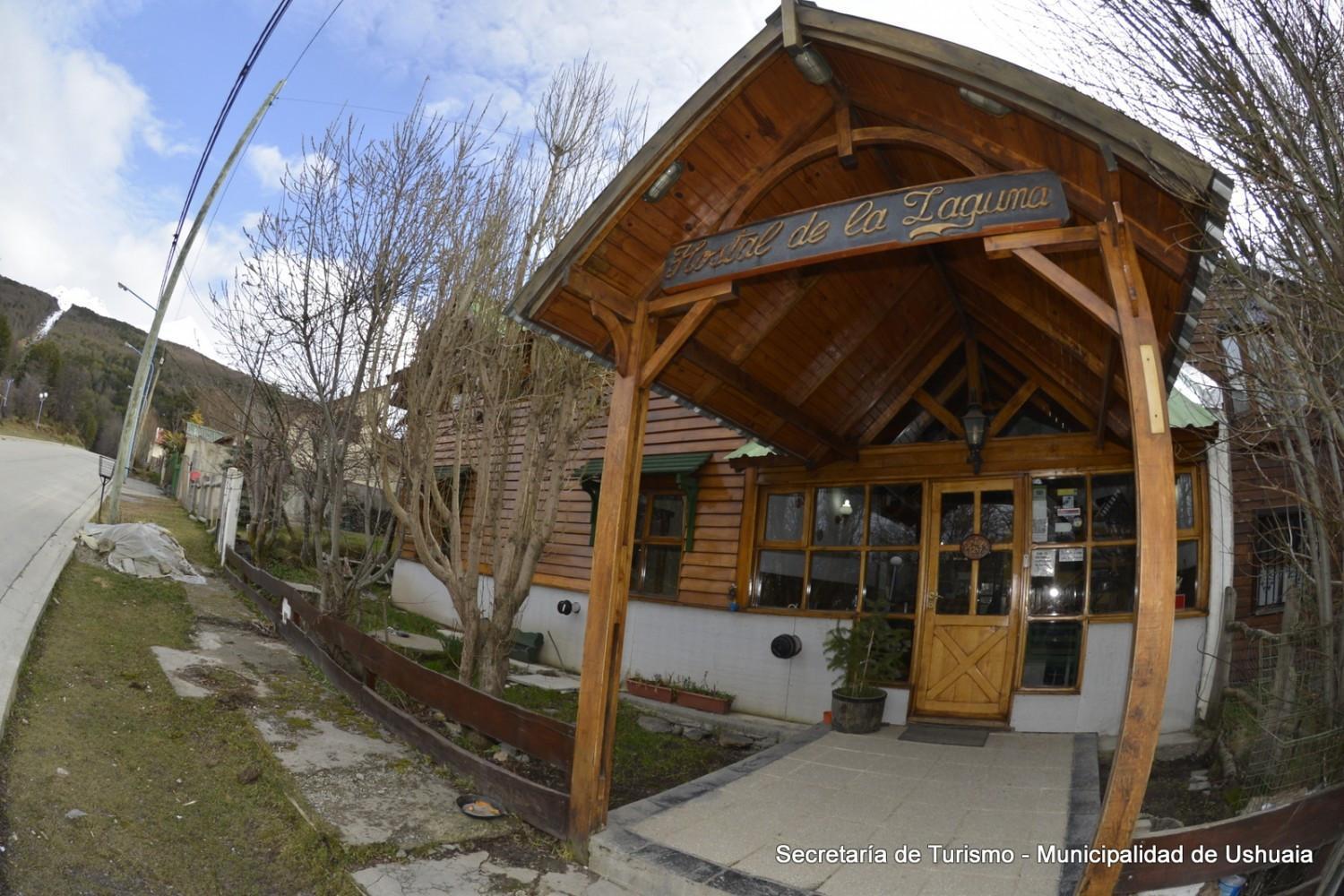 Hostal De La Laguna Hotel Ushuaia Exterior foto